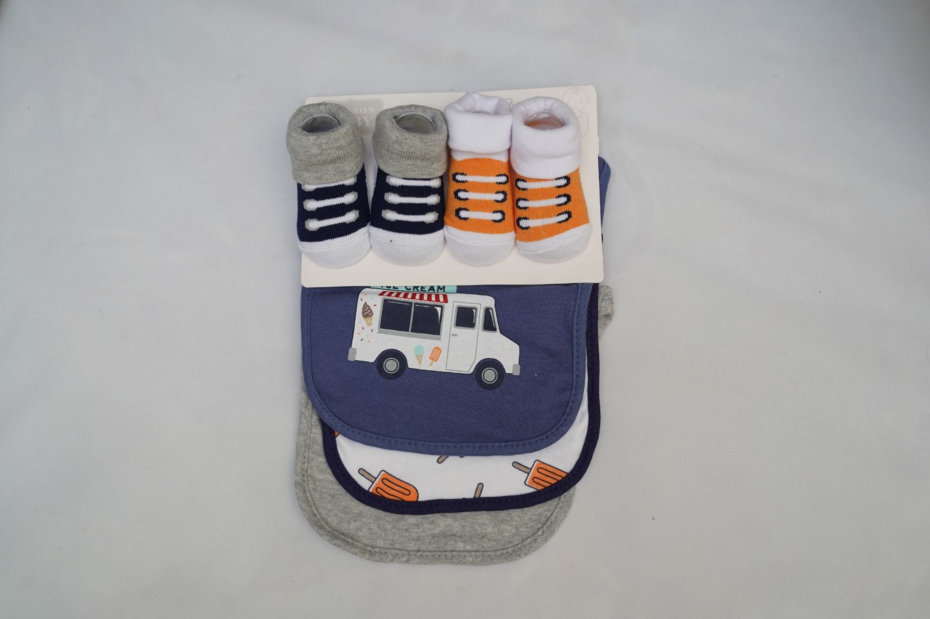 Pack of 3 Bibs with Socks